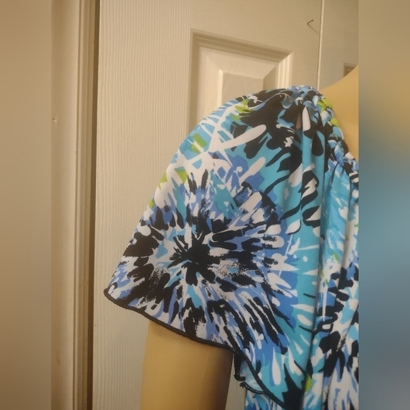 Cato women's size small blue blouse shirt top short sleeve - Picture 5 of 7